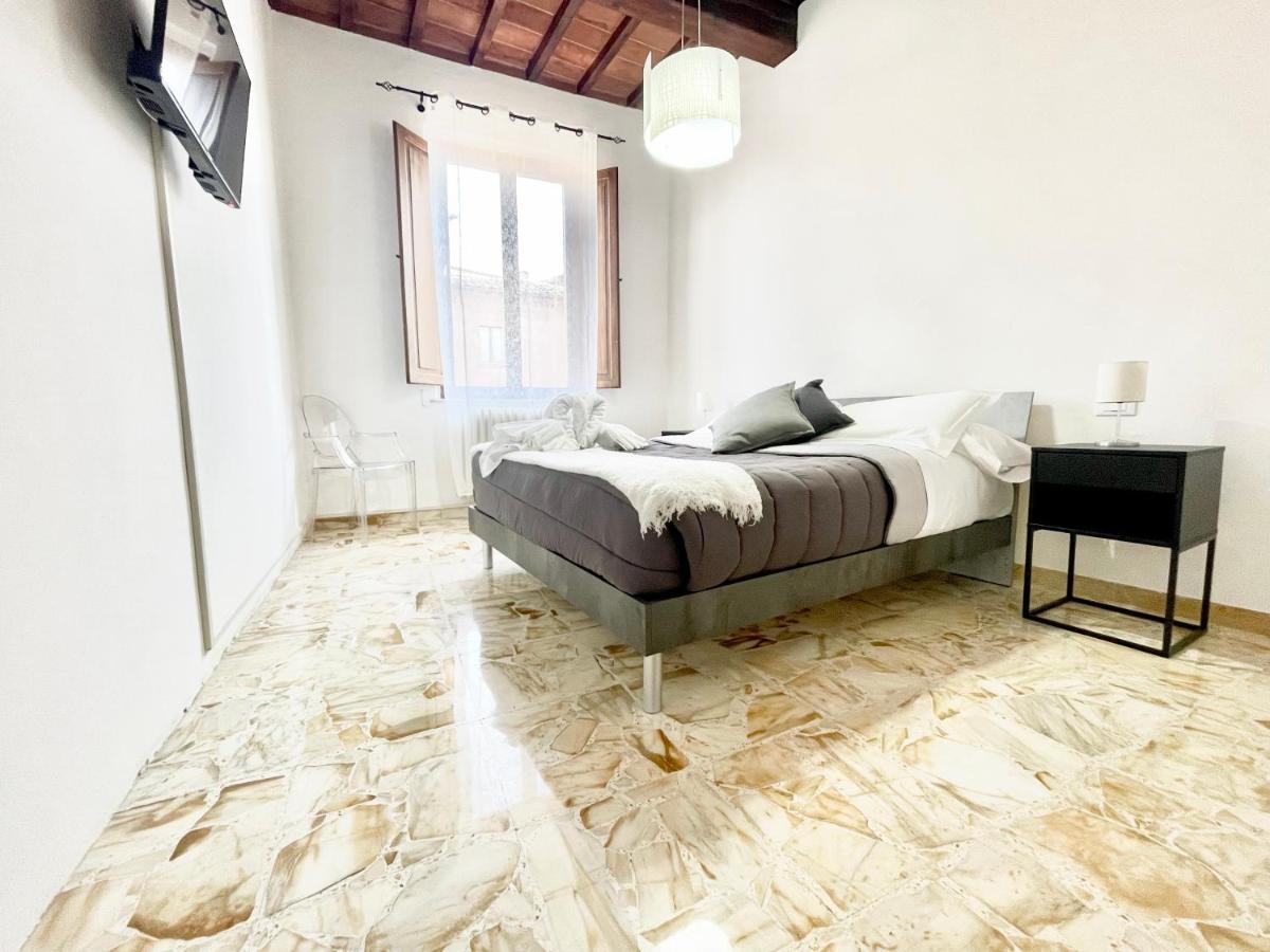 Il Barbero Apartment Сієна Екстер'єр фото